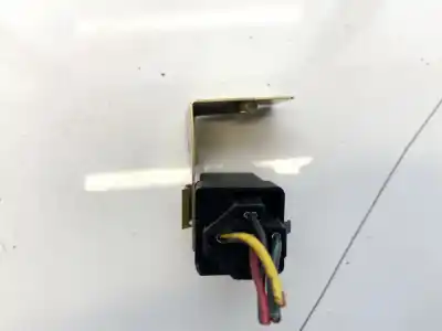 Автозапчастина б/у реле для ssangyong musso 2.9 70 kw посилання на oem iam 0332512017  