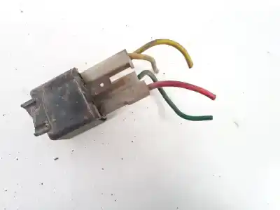 Peça sobressalente para automóvel em segunda mão relé para automóvel por ssangyong musso 2.9 70 kw referências oem iam 4ra00351069  4ra003510-69 Peça sobressalente para automóvel em segunda mão relé para automóvel por ssangyong musso 2.9 70 kw referências oem iam 4ra00351069  4ra003510-69