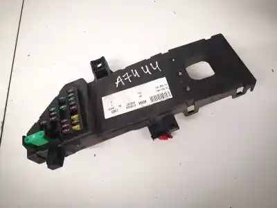 Second-hand car spare part fuse box unit for opel vectra c (z02) 2.2 dti 16v (f69) oem iam references 13181984  13168781, 13181984kb, 518777206