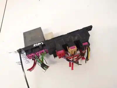 Second-hand car spare part fuse box unit for seat toledo (1m2) 1.9 tdi oem iam references 8l0941822  