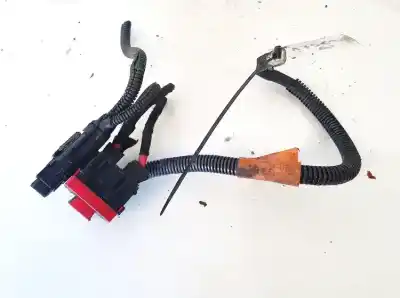 Pezzo di ricambio per auto di seconda mano Scatola Relè/fusibili per IVECO DAILY, 2000.01 - 2005.12 2.3L 85KW 2000.01 - 2005.12 Riferimenti OEM IAM 500398709  