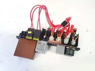 Second-hand car spare part fuse box unit for volkswagen passat variant (3b6) 1.8 20v turbo oem iam references 8l0941822a  
