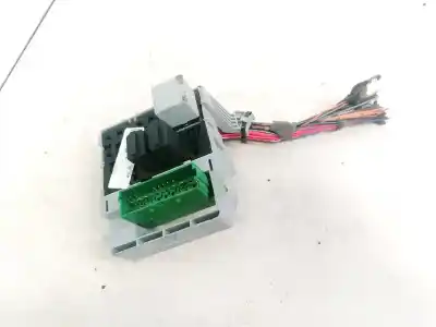 Pièce détachée automobile d'occasion BOÎTES À FUSIBLES pour OPEL MERIVA A MONOSPACE (X03)  Références OEM IAM 13172903000  