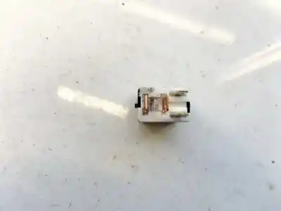 Second-hand car spare part relay for toyota rav 4 (a2) 2.0 d-4d executive 4x4 (2003->) oem iam references 9098702012  90987-02012