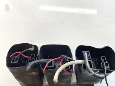 Second-hand car spare part relay for kia carnival 2.9 turbodiesel cat oem iam references   