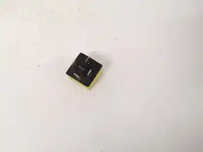 Second-hand car spare part relay for renault megane i scenic (ja0) motor 1.9 ltr. - 72 kw dti diesel cat oem iam references 7700844253  