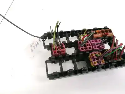 Second-hand car spare part fuse box unit for audi 100 avant (c4) 2.5 tdi oem iam references 4a0937503a  