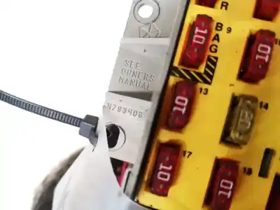 Second-hand car spare part fuse box unit for chrysler pt cruiser (pt) 2.2 crd touring oem iam references 4793408  