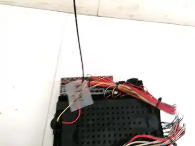 Second-hand car spare part fuse box unit for volvo v70 ii (285) 2.5 tdi oem iam references   