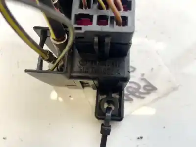 Second-hand car spare part fuse box unit for audi a6 avant (4b5) 2.5 tdi oem iam references 8l0941822a  