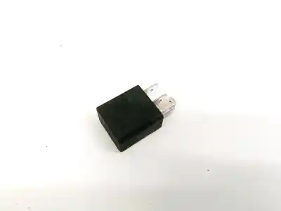Second-hand car spare part relay for iveco daily, 2000.01 - 2005.12 2.3l 85kw 2000.01 - 2005.12 oem iam references 504079024  67750
