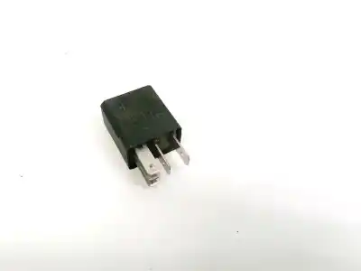 Second-hand car spare part relay for iveco daily, 2000.01 - 2005.12 2.3l 85kw 2000.01 - 2005.12 oem iam references 504079024  67750