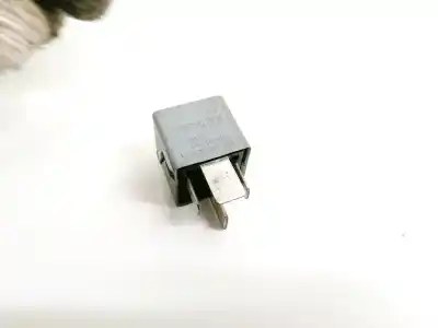 Second-hand car spare part relay for mercedes clase r (w251) 3.0 cdi cat oem iam references a0025422619  v23134-j52-x361