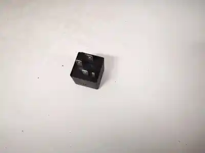 Second-hand car spare part relay for audi a3 (8l) 1.9 tdi oem iam references 357906381a  