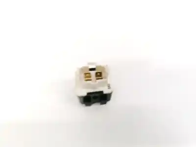 Second-hand car spare part relay for mazda 323 1.5 g 16v/25 (egi dohc) oem iam references dc12v20a  h270