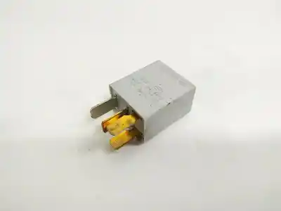 Pezzo di ricambio per auto di seconda mano relè per peugeot 107 1.0i cat 70cv riferimenti oem iam 9008087019  90080-87019