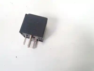 Pezzo di ricambio per auto di seconda mano relè per citroen c8 2.0 hdi sx riferimenti oem iam 7m0951253a  