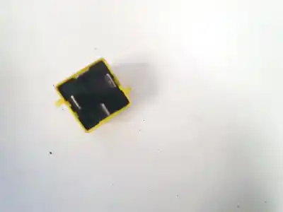 Second-hand car spare part relay for citroen c8 2.0 hdi sx oem iam references v23134b52x130  v23134-b52-x130