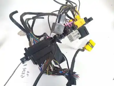 Second-hand car spare part fuse box unit for audi 80 (811/813) 1.8 oem iam references 893937503  