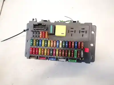 Автозапчасти б/у блок реле/предохранителей за rover rover 75 (rj) 2.5 kv6 club ссылки oem iam yqe103138