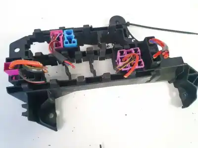 Pezzo di ricambio per auto di seconda mano SCATOLA RELÈ/FUSIBILI per AUDI A2 (8Z)  Riferimenti OEM IAM   