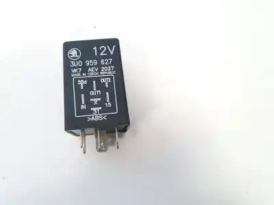 Second-hand car spare part relay for skoda superb (3u4) 2.0 tdi dpf oem iam references 3u0959627  445