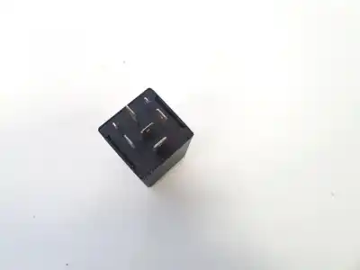 Second-hand car spare part relay for skoda superb (3u4) 2.0 tdi dpf oem iam references 3u0959627  445