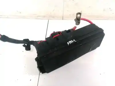 Second-hand car spare part FUSE BOX UNIT for OPEL SIGNUM, 2003.05 - 2008.06  OEM IAM references 13170899  48DWWD, 055128000981, 519066104, 00215174