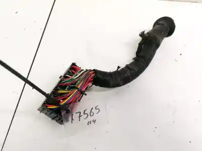 Second-hand car spare part fuse box unit for kia carens 2.0 crdi ex monovolumen oem iam references   