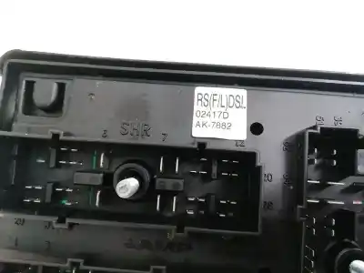 Second-hand car spare part fuse box unit for kia carens 2.0 crdi ex monovolumen oem iam references ak7882  ak-7882, 02417d