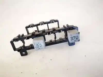 Pezzo di ricambio per auto di seconda mano  per AUDI A4 B6 (8E2)  Riferimenti OEM IAM 8E0937503  