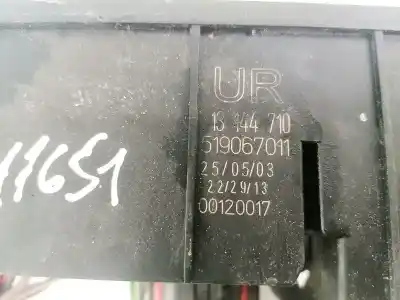 Автозапчасти б/у блок реле/предохранителей за opel vectra c (z02) 2.2 dti 16v (f69) ссылки oem iam 13144710  519067011, 00120017