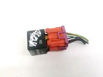 Pezzo di ricambio per auto di seconda mano relè per audi a6 avant (c4) 2.5 tdi riferimenti oem iam 443919578c  