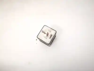 Pezzo di ricambio per auto di seconda mano relè per audi a6 avant (c4) 2.5 tdi riferimenti oem iam 8a0951253a  