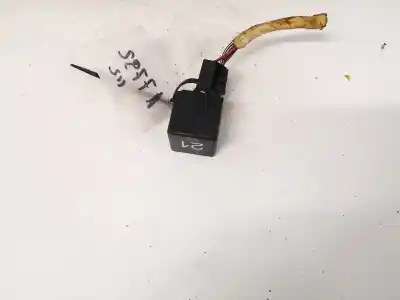 Pezzo di ricambio per auto di seconda mano  per AUDI A6 AVANT (C4)  Riferimenti OEM IAM 191953227A  4DB003750-64