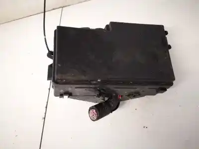 Pezzo di ricambio per auto di seconda mano Scatola Relè/fusibili per MAZDA CX-7 (ER) 2.2 Turbodiesel CAT Riferimenti OEM IAM EG2166767  EG21-66767