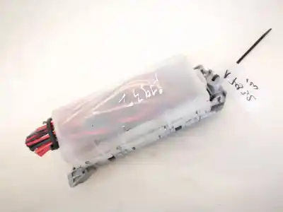 Second-hand car spare part fuse box unit for opel meriva b 1.7 16v cdti oem iam references 93363136  