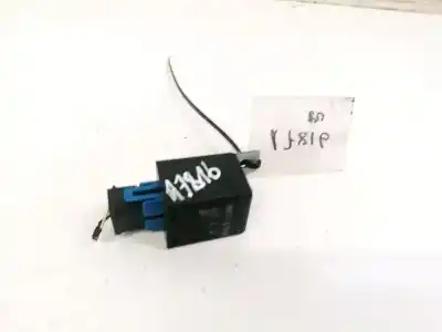 Second-hand car spare part relay for kia ceed (ed) 1.6 crdi 115 oem iam references 3951027010  39510-27010