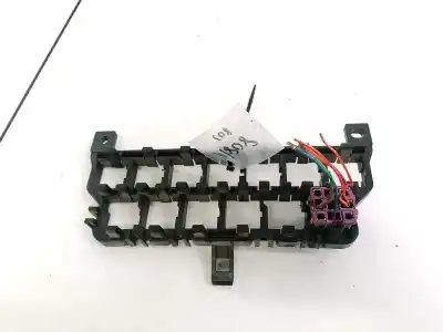 Peça sobressalente para automóvel em segunda mão caixa de fusíveis e relés por audi a6, c5 2001.08 - 2005.01 facelift 2.5 tdi 114kw 2001.08 - 2005.01 referências oem iam   
