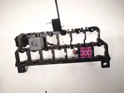 Peça sobressalente para automóvel em segunda mão caixa de fusíveis e relés por volkswagen golf iv (1j1) 1.9 tdi referências oem iam 8d0937503e