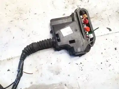 Second-hand car spare part fuse box unit for volkswagen passat variant (3b6) 1.9 tdi oem iam references   