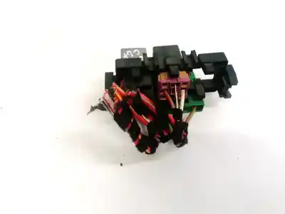 Second-hand car spare part fuse box unit for audi a5 cabriolet (8f7) 3.0 tdi quattro oem iam references 4f1937503a  