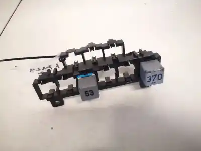 Pezzo di ricambio per auto di seconda mano  per AUDI A4 B6 (8E2)  Riferimenti OEM IAM 8E0937503  