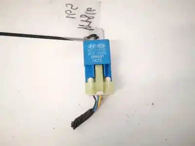 Pezzo di ricambio per auto di seconda mano relè per kia ceed (ed) 1.6 crdi 115 riferimenti oem iam 952251f100