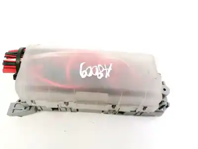 Second-hand car spare part fuse box unit for opel meriva b 1.7 16v cdti oem iam references 93363136  