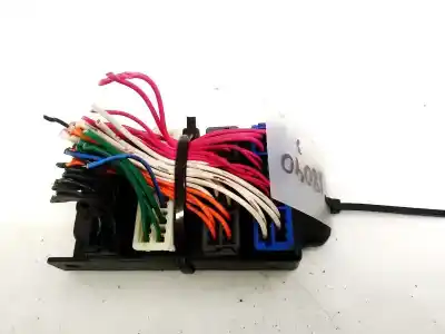 Second-hand car spare part  for KIA SORENTO  OEM IAM references   