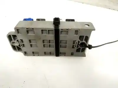 Second-hand car spare part fuse box unit for kia sorento 2.5 crdi ex oem iam references   