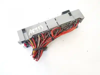 Second-hand car spare part fuse box unit for opel meriva b 1.7 16v cdti oem iam references 93363141  