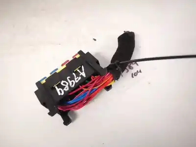 Second-hand car spare part fuse box unit for kia carens 2.0 crdi ex monovolumen oem iam references   