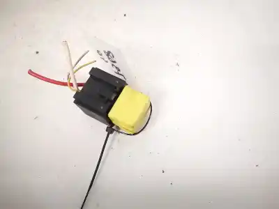Pezzo di ricambio per auto di seconda mano relè per dacia sandero 1.5 dci diesel cat riferimenti oem iam 20241044  8200253921